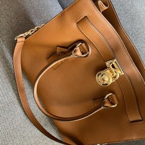 Michael Kors Hamilton Large Tote